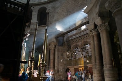 Light Shines on the Empty Tomb Light Shines on the Empty Tomb